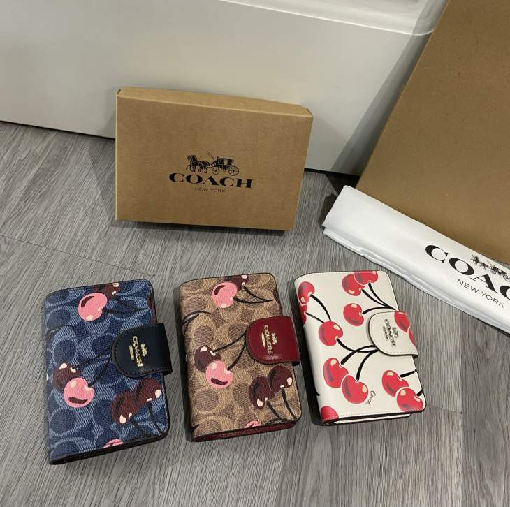 Picture of Coach Wallets _SKUfw236451933fw